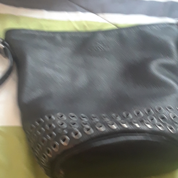 Couch - Picture 2 of 3